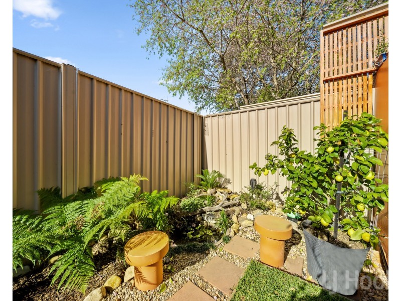 17B/17 Uriarra Road, Queanbeyan NSW 2620