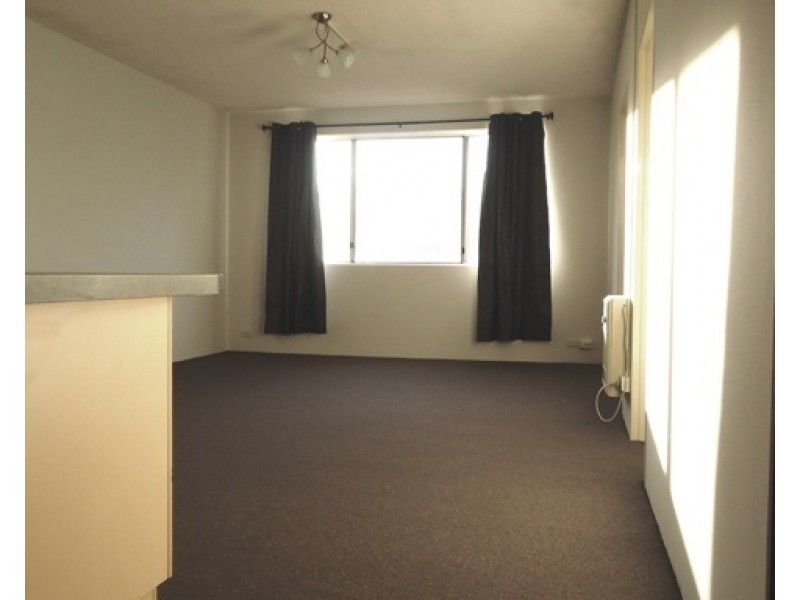 12/74 Collett Street, Queanbeyan NSW 2620