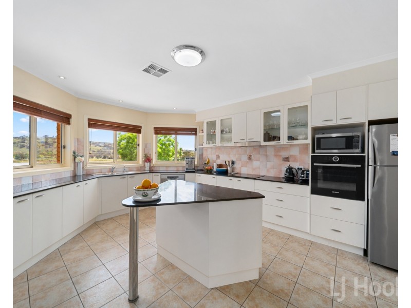 1419 Old Cooma Road, Googong NSW 2620