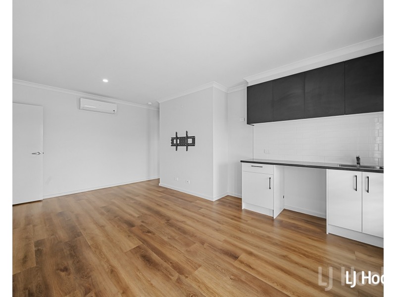 108 Weatherstone Circuit, Googong NSW 2620