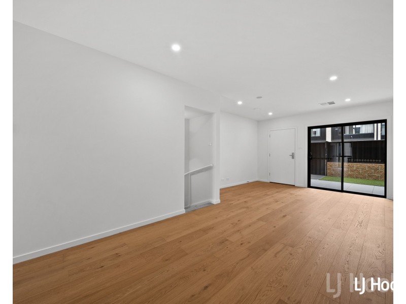 57/25 Trenerry Crescent, Googong NSW 2620