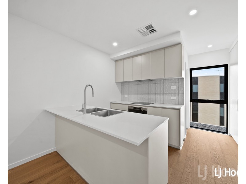 57/25 Trenerry Crescent, Googong NSW 2620