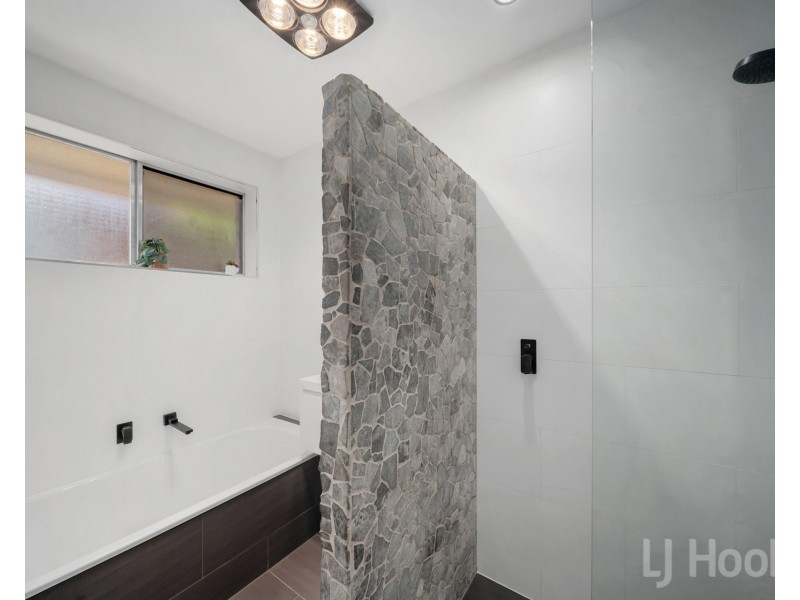 35 Malcolm Road, Karabar NSW 2620