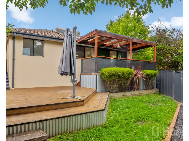 35 Malcolm Road, Karabar NSW 2620
