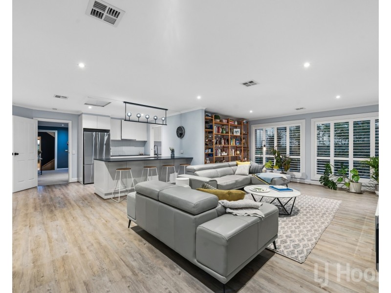 13 Wangara Crescent, Queanbeyan West NSW 2620