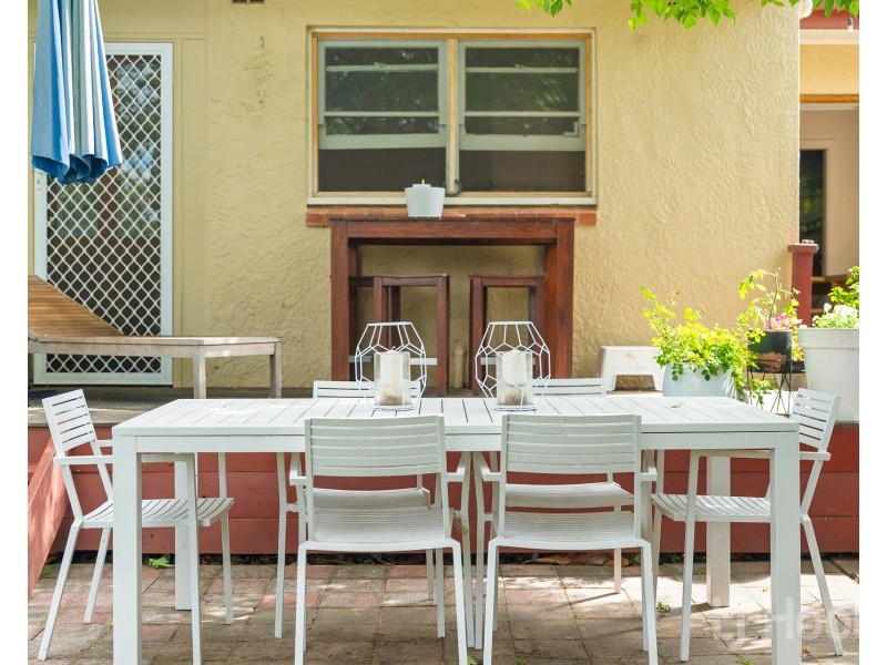 18 Morton Street, Queanbeyan NSW 2620