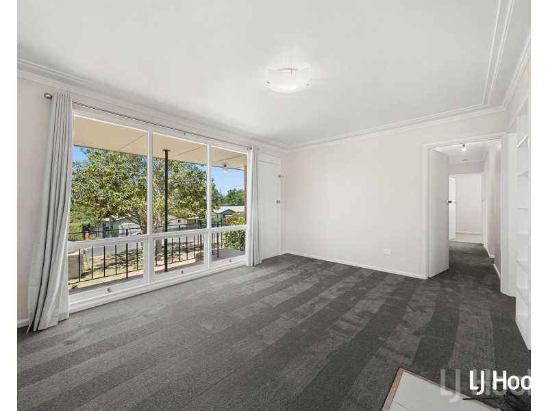 12 Cassidy Street, Queanbeyan NSW 2620