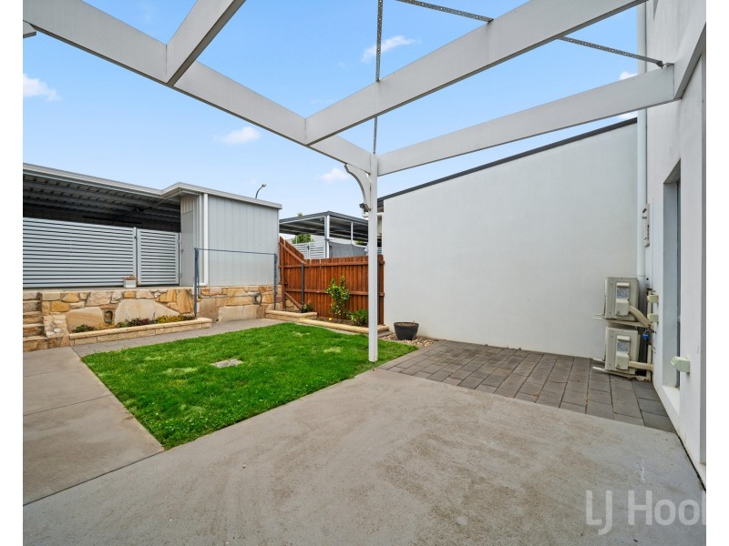 168 Gorman Drive, Googong NSW 2620