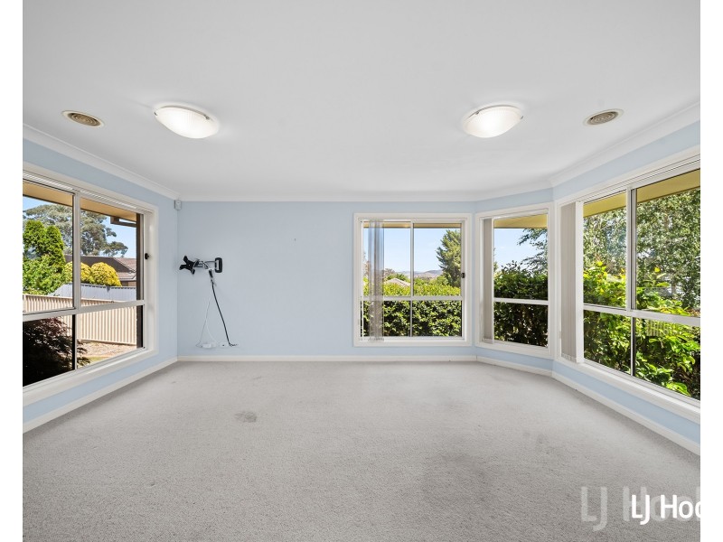 87 Ironbark Circuit, Jerrabomberra NSW 2619