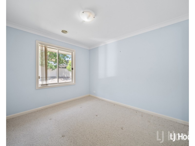 87 Ironbark Circuit, Jerrabomberra NSW 2619