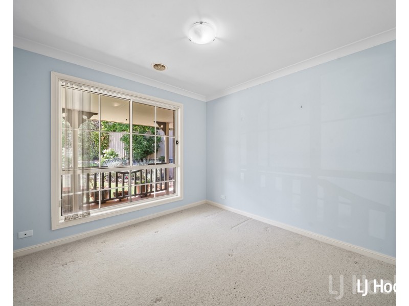 87 Ironbark Circuit, Jerrabomberra NSW 2619