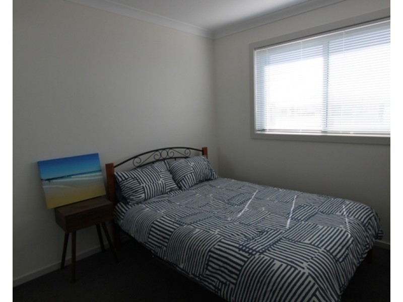 81 Caragh Avenue, Googong NSW 2620