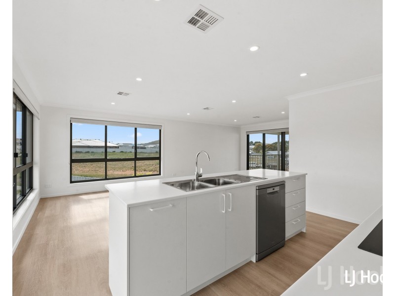 48 Birchfield Drive, Bungendore NSW 2621