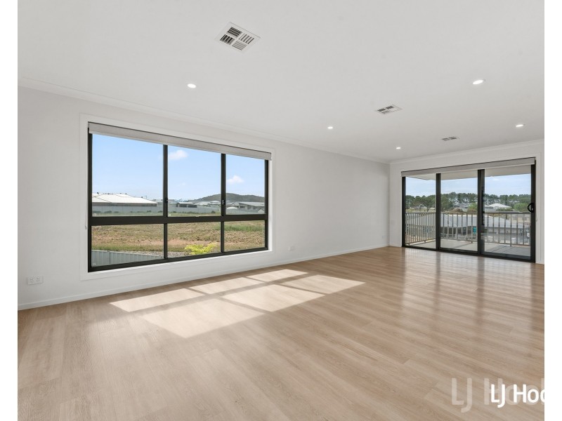 48 Birchfield Drive, Bungendore NSW 2621