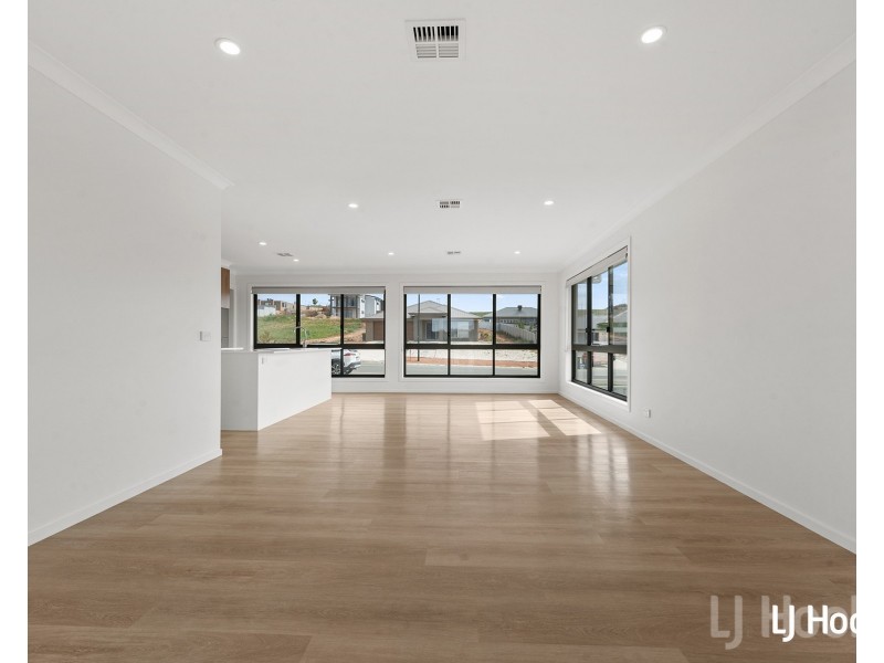 48 Birchfield Drive, Bungendore NSW 2621