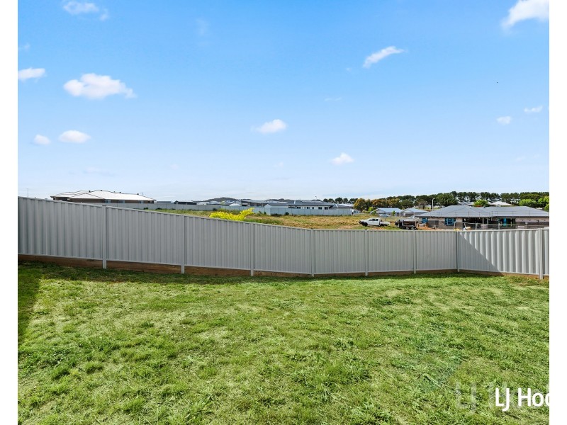 48 Birchfield Drive, Bungendore NSW 2621