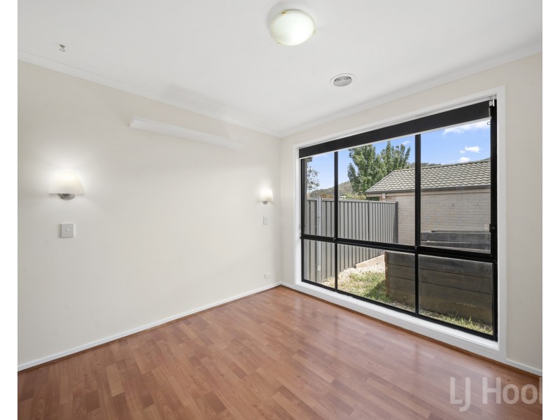 5 Tooroonga Crescent, Jerrabomberra NSW 2619