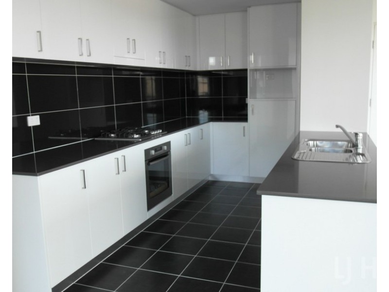 13/13-15 Morisset Street, Queanbeyan NSW 2620
