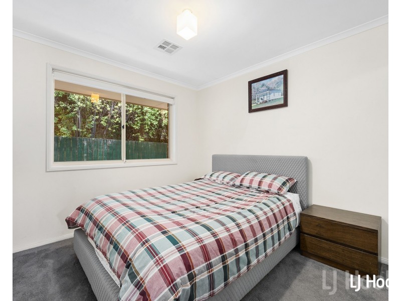 12 Majura Place, Jerrabomberra NSW 2619