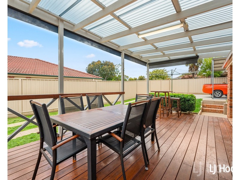 12 Majura Place, Jerrabomberra NSW 2619