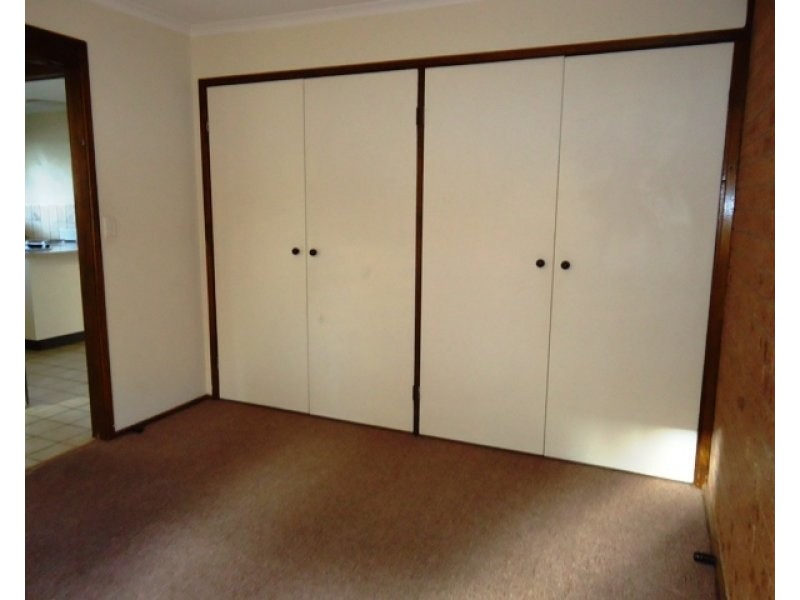 1/12 Hakea Street, Queanbeyan NSW 2620
