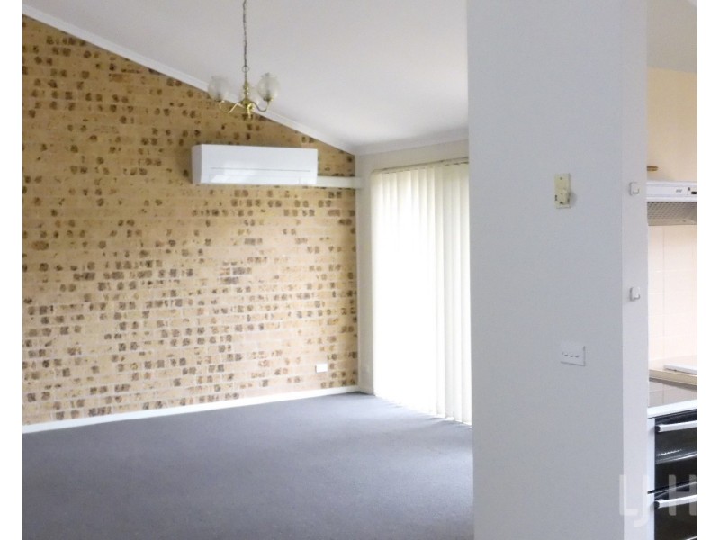 6/14 Hakea Street, Queanbeyan NSW 2620