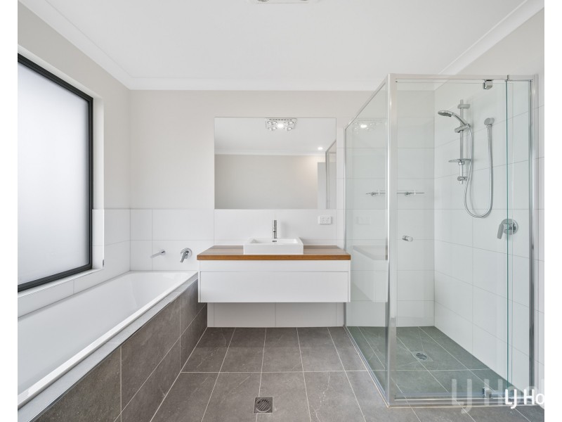 48a Birchfield Drive, Bungendore NSW 2621