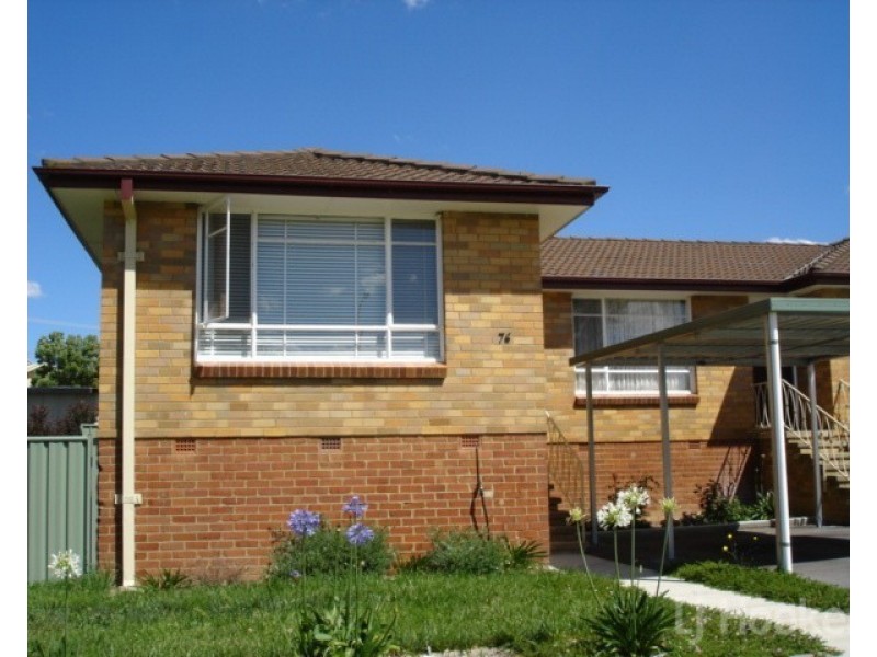 1/76 Tharwa Road, Queanbeyan NSW 2620
