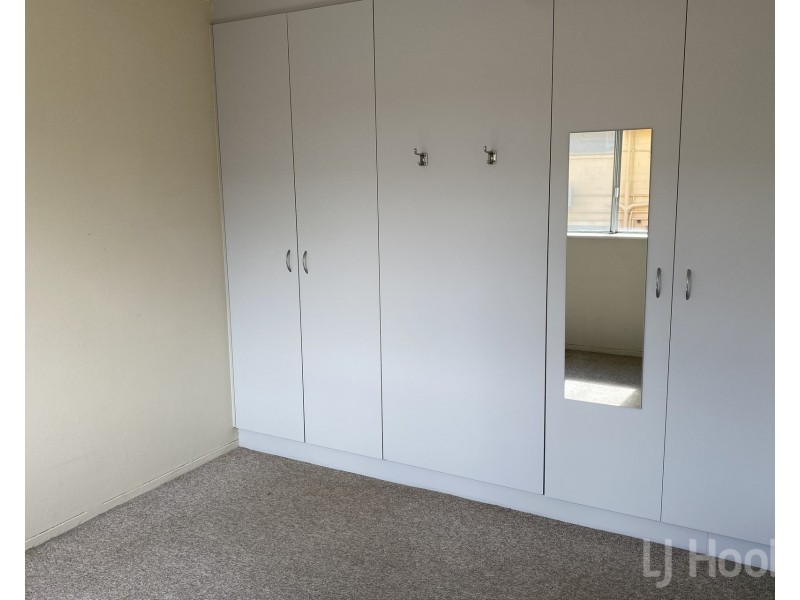 6/20 Trinculo Place, Queanbeyan NSW 2620