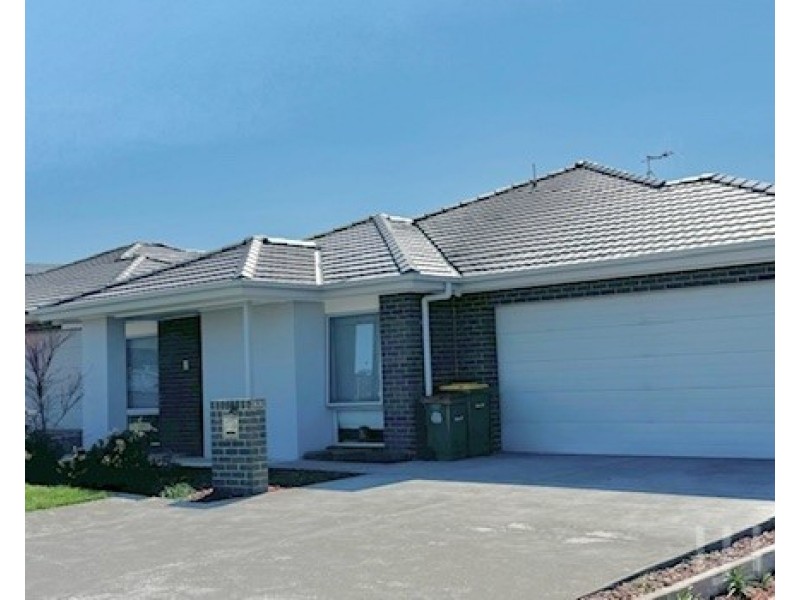 92 Mary Street, Googong NSW 2620