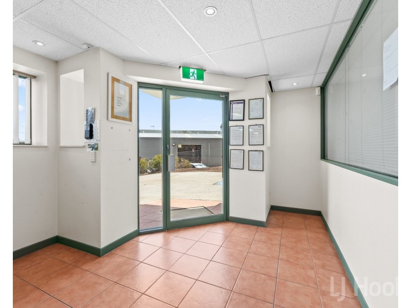 9 Penney Place, Queanbeyan East NSW 2620