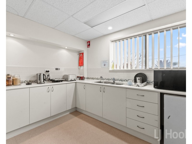 9 Penney Place, Queanbeyan East NSW 2620