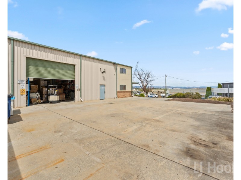 9 Penney Place, Queanbeyan East NSW 2620