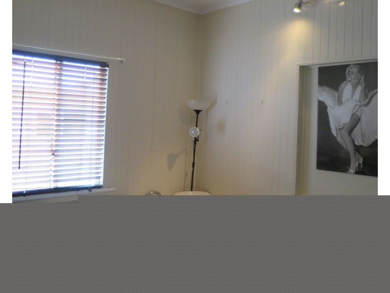 4 Knobel Street, North Mackay QLD 4740