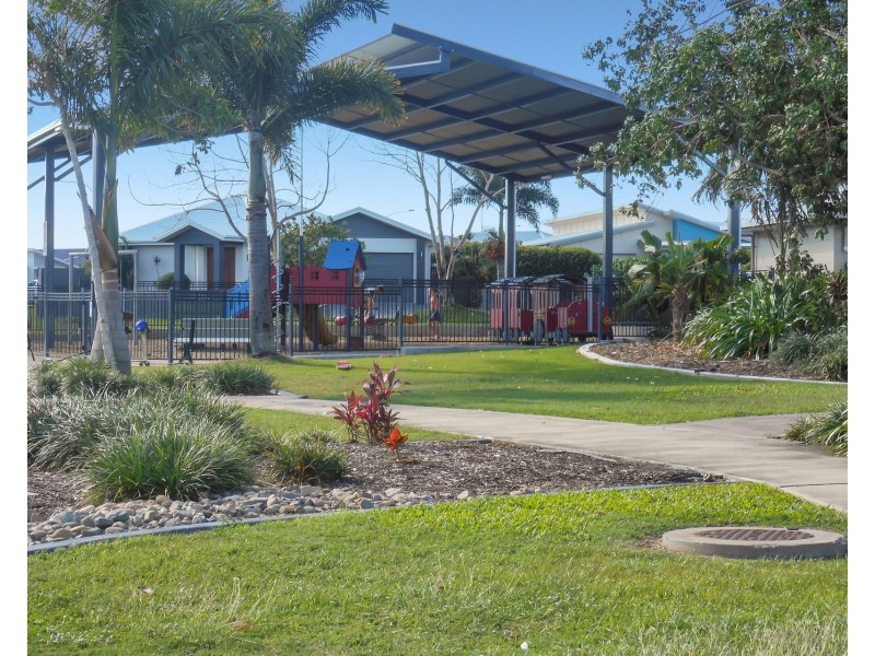 5 Amara Street, Rural View QLD 4740