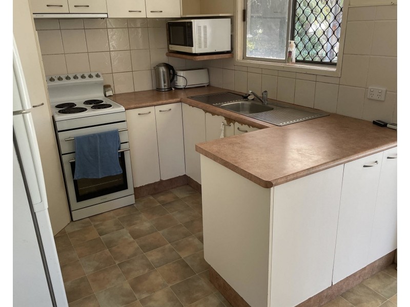 3 Van Eldik Avenue, Andergrove QLD 4740