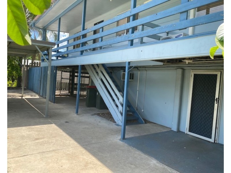 6 Beardmore Crescent, Dysart QLD 4745