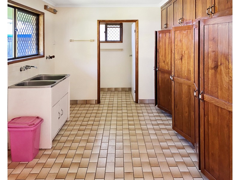 25 Minster Street, South Mackay QLD 4740