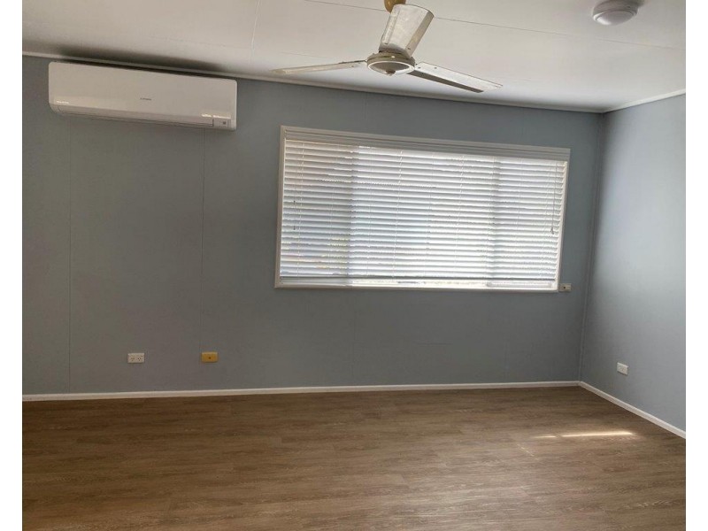 6 MacDonald Street, Dysart QLD 4745