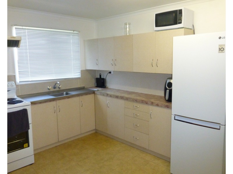 17 Ness Street, West Mackay QLD 4740