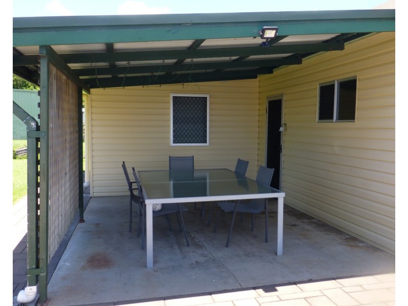 17 Ness Street, West Mackay QLD 4740