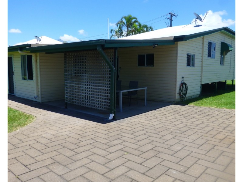 17 Ness Street, West Mackay QLD 4740
