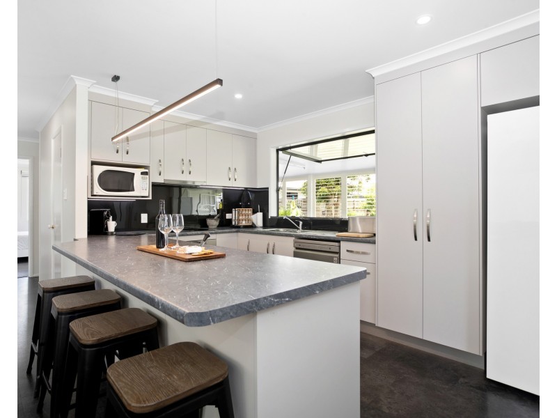 36 Tropical Avenue, Andergrove QLD 4740