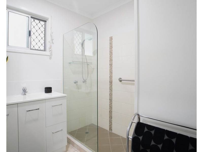 36 Tropical Avenue, Andergrove QLD 4740