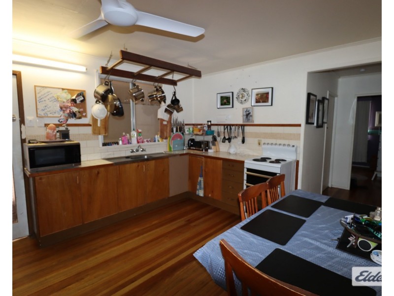287 Slade Point Road, Slade Point QLD 4740