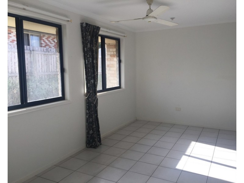 9 Sharp Street, Rural View QLD 4740