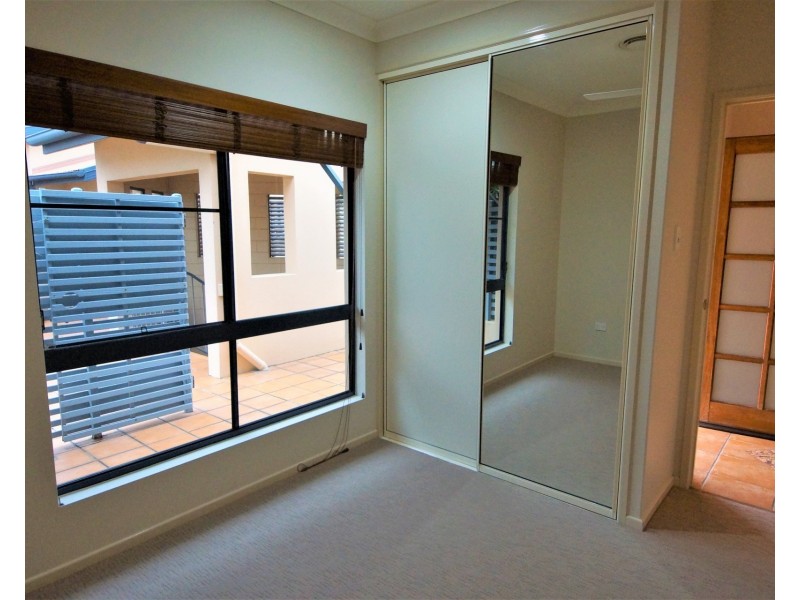 4/187 Alfred Street, Mackay QLD 4740