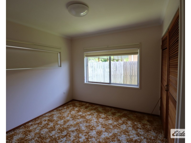 6 Churchill Avenue, Ooralea QLD 4740