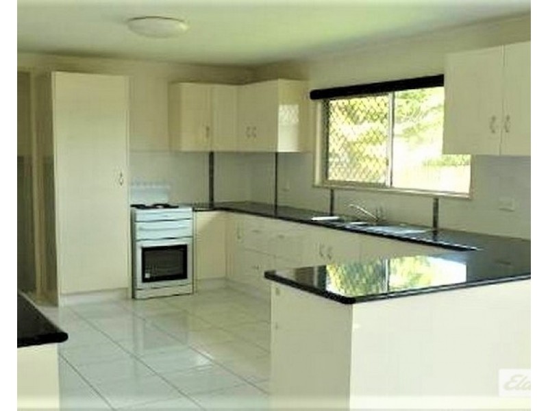 37 Peak Downs Highway, Ooralea QLD 4740