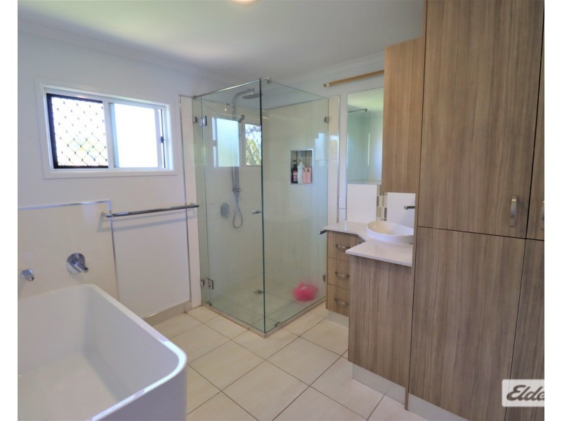 37 Peak Downs Highway, Ooralea QLD 4740